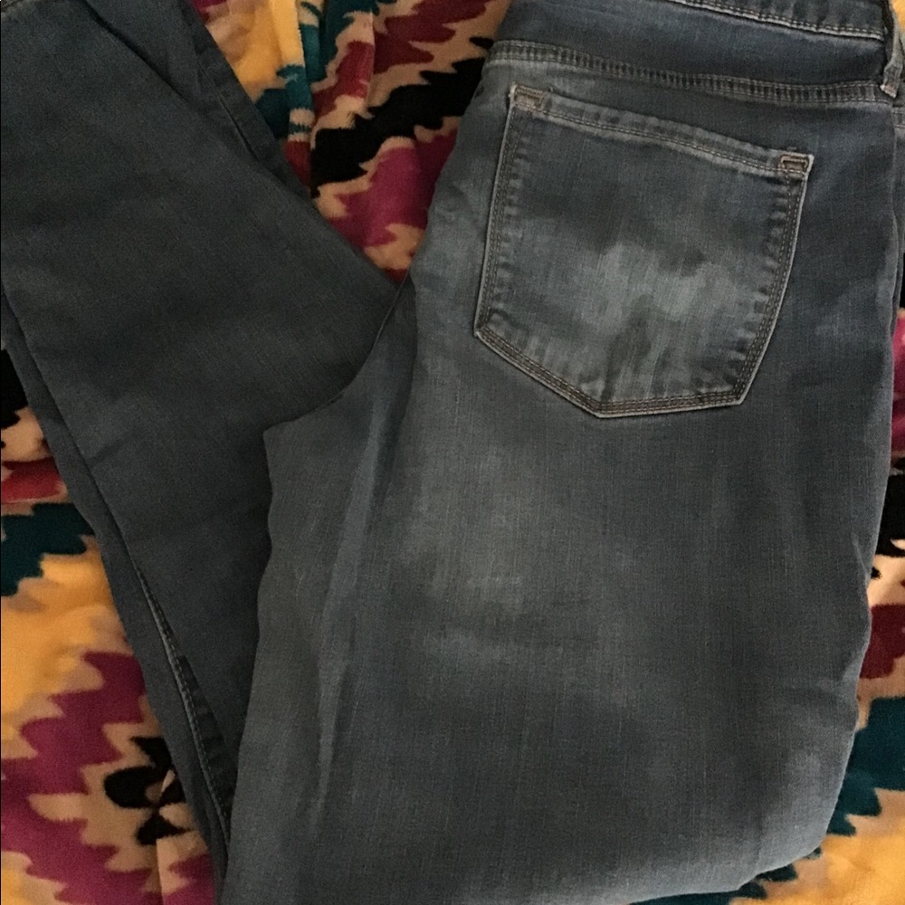Womens Old Navy Rockstar Mid-Rise Jeans Sz12 Reg - Picture 2 of 7